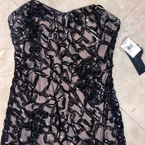 NWT AIDAN MATTOX EMBELLISHED GOWN! - Picture 3 of 6